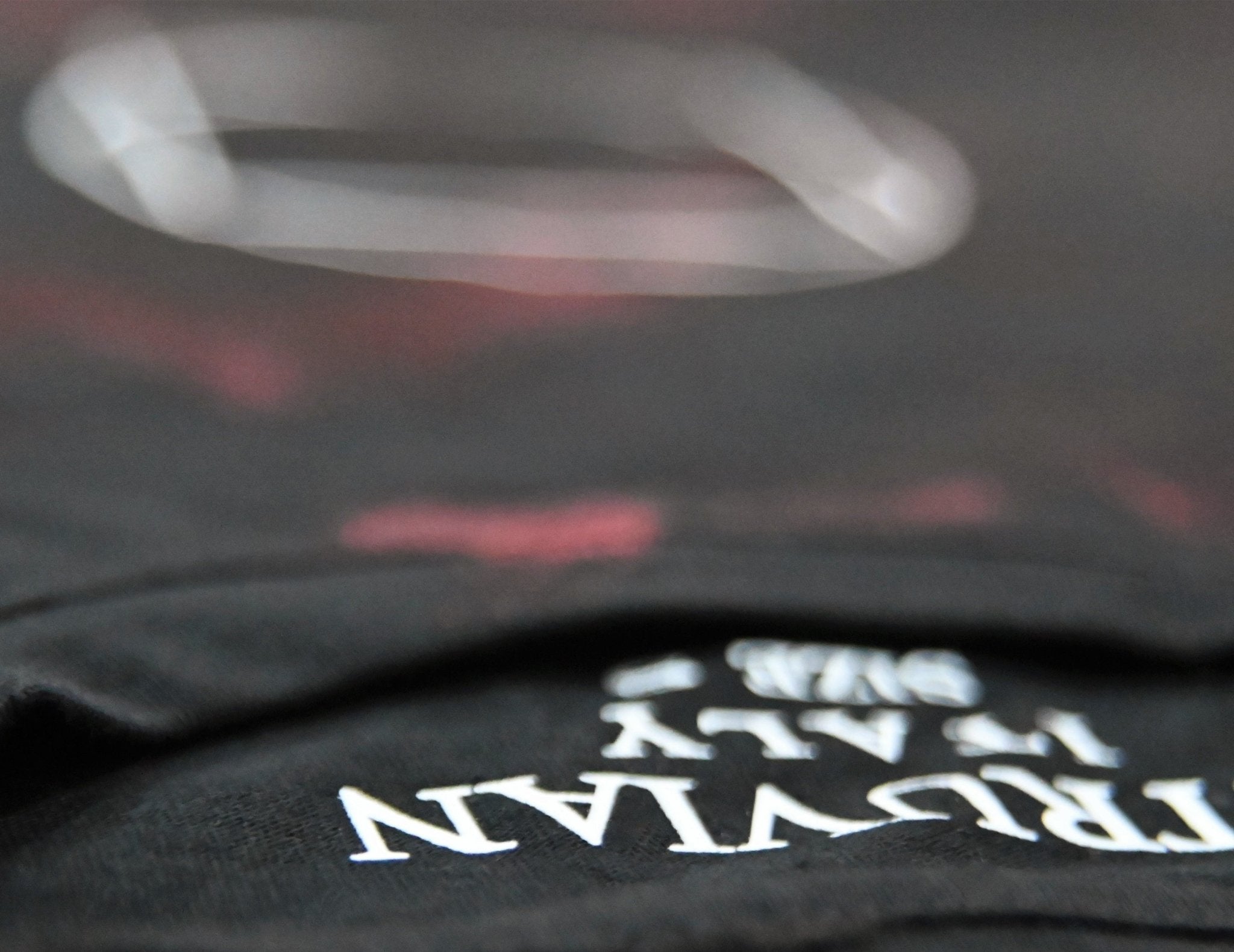 TSHIRT BLACKRED - VITRUVIAN italy